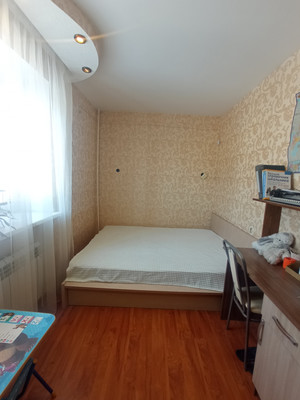 Продам трехкомнатную (3-комн.) квартиру, Садовое Кольцо ул, 19, Октябрьский г