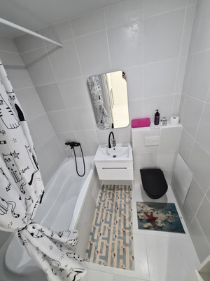 Продам однокомнатную (1-комн.) квартиру, Красина ул, 53, Цемдолина с