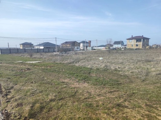 Продам участок 10 соток, ИЖС, Черноморская ул, Мирное с, 0 км от города