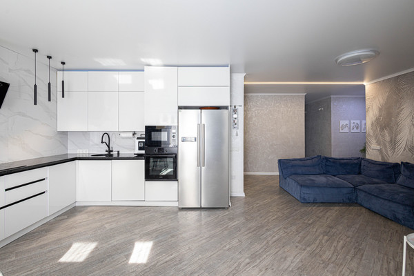 Продам многокомнатную квартиру, Энгельса ул, 54, Ханты-Мансийск г