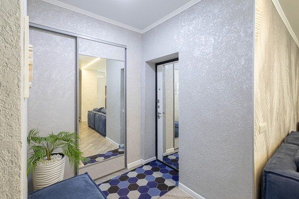 Продам многокомнатную квартиру, Энгельса ул, 54, Ханты-Мансийск г