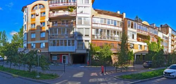 Продам машиноместо 14 м2, Труда пл, Санкт-Петербург г