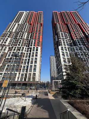Сдам трехкомнатную (3-комн.) квартиру, Мосфильмовская ул, 98к1, Москва г