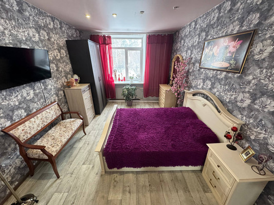 Продам двухкомнатную (2-комн.) квартиру, Калинина ул, 15, Комсомольск-на-Амуре г