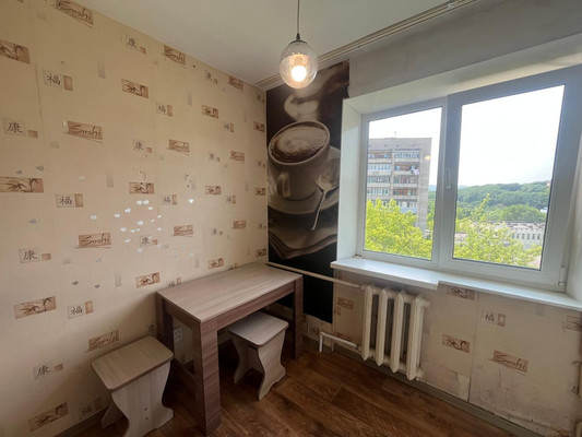 Продам двухкомнатную (2-комн.) квартиру, Ключевая ул, 2, Фокино г