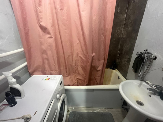 Продам двухкомнатную (2-комн.) квартиру, Центральная ул, 30, Фокино г