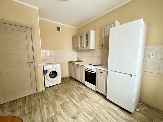 Сдам двухкомнатную (2-комн.) квартиру, Ручьевский пр-кт, 6, Мурино п