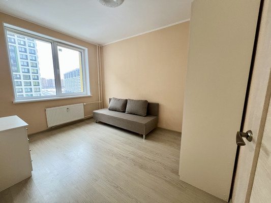 Сдам двухкомнатную (2-комн.) квартиру, Ручьевский пр-кт, 6, Мурино п