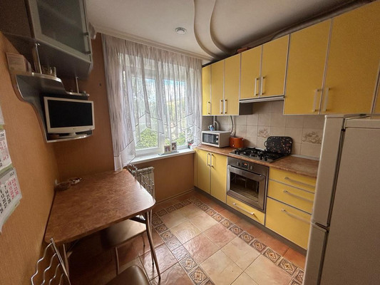 Сдам двухкомнатную (2-комн.) квартиру, 30 лет Победы ул, 100, Кугоейская ст-ца