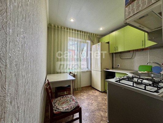 Продам двухкомнатную (2-комн.) квартиру, Красная ул, 42, Славянск-на-Кубани г