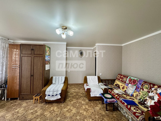 Продам двухкомнатную (2-комн.) квартиру, Красная ул, 42, Славянск-на-Кубани г