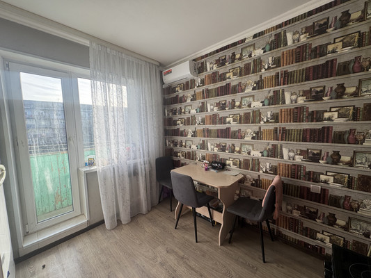 Продам однокомнатную (1-комн.) квартиру, Свердлова ул, 35, Находка г