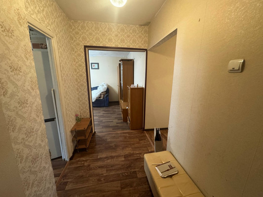 Продам трехкомнатную (3-комн.) квартиру, Фрунзе ул, 12, Находка г