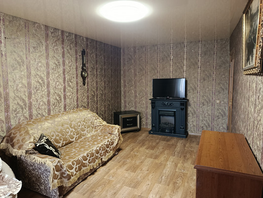 Продам двухкомнатную (2-комн.) квартиру, Ульянова Дмитрия ул, 30, Ялта г