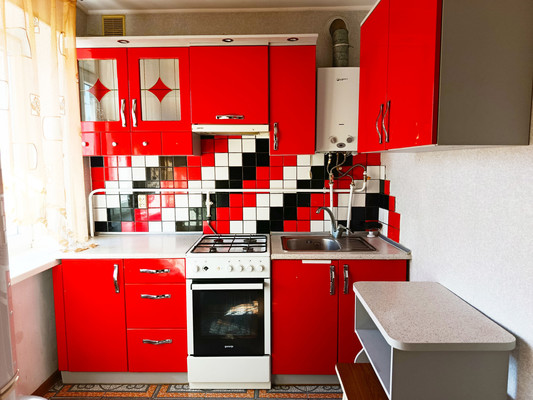 Продам двухкомнатную (2-комн.) квартиру, Ульянова Дмитрия ул, 30, Ялта г