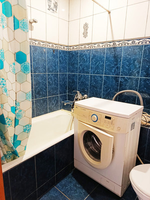 Продам двухкомнатную (2-комн.) квартиру, Ульянова Дмитрия ул, 30, Ялта г