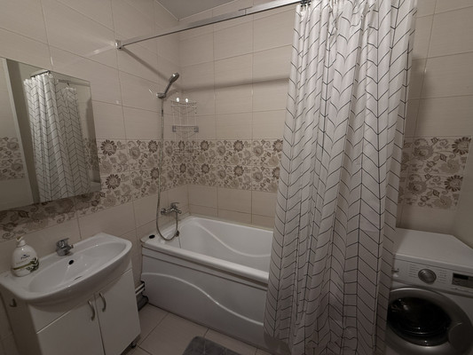 Сдам двухкомнатную (2-комн.) квартиру, Шувалова ул, 11, Мурино п