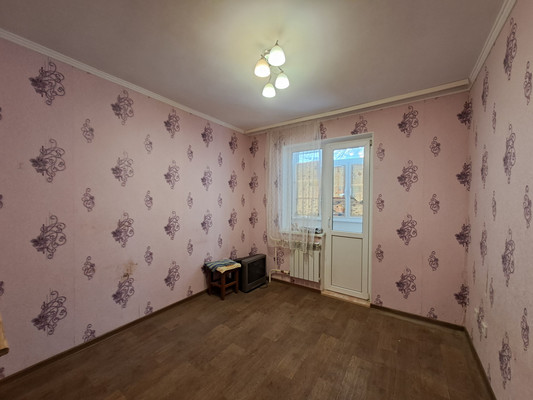 Продам однокомнатную (1-комн.) квартиру, М.Горького ул, 7, Волгодонск г