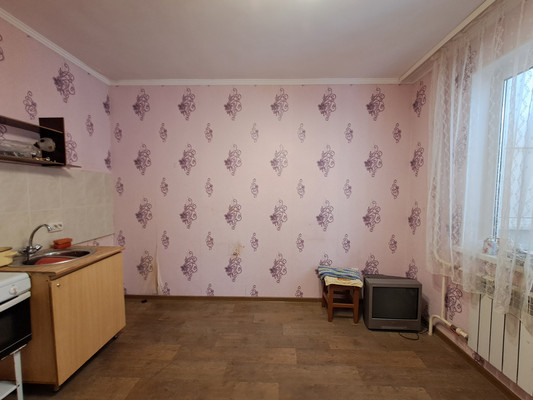 Продам однокомнатную (1-комн.) квартиру, М.Горького ул, 7, Волгодонск г