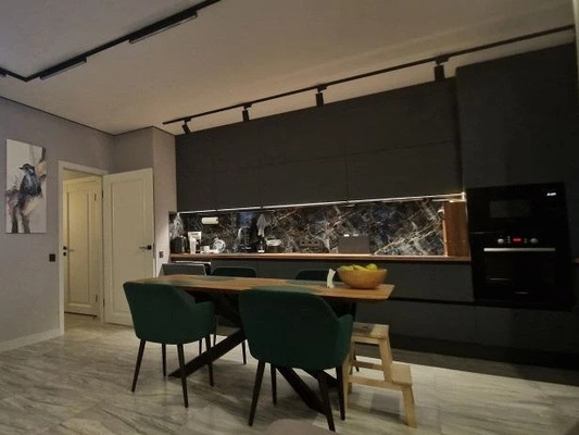 Продам трехкомнатную (3-комн.) квартиру, Земнухова ул, 3, Рязань г