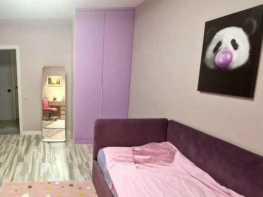 Продам трехкомнатную (3-комн.) квартиру, Земнухова ул, 3, Рязань г