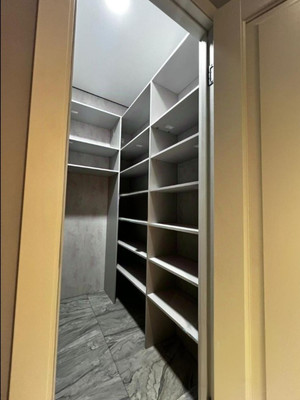 Продам трехкомнатную (3-комн.) квартиру, Земнухова ул, 3, Рязань г