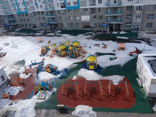 Продам двухкомнатную (2-комн.) квартиру, Лесников ул, 49, Красноярск г