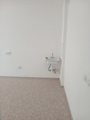 Продам двухкомнатную (2-комн.) квартиру, Лесников ул, 49, Красноярск г