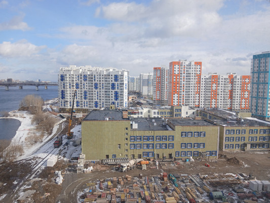 Продам однокомнатную (1-комн.) квартиру, Лесников ул, 49, Красноярск г