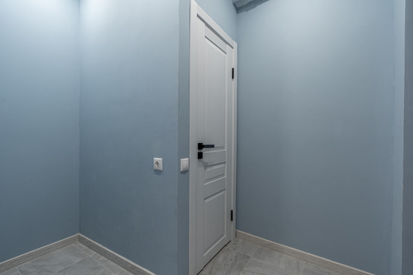 Продам двухкомнатную (2-комн.) квартиру, Гагарина ул, 10, Казань г