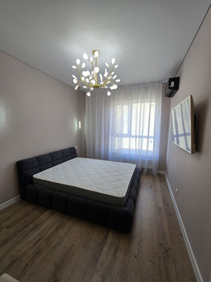 Продам однокомнатную (1-комн.) квартиру, Александра Суворова пр-кт, 159, Симферополь г