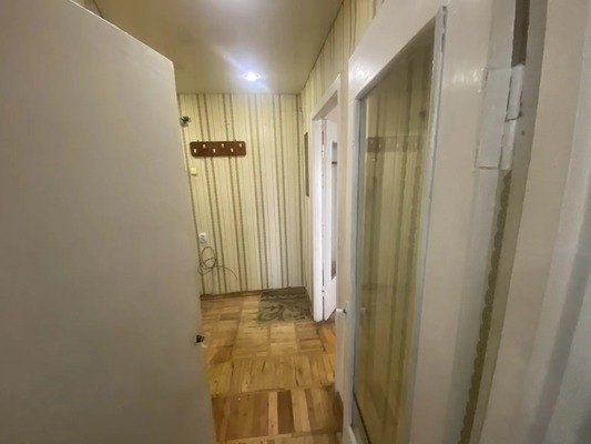 Продам двухкомнатную (2-комн.) квартиру, Новороссийская ул, 62, Армавир г