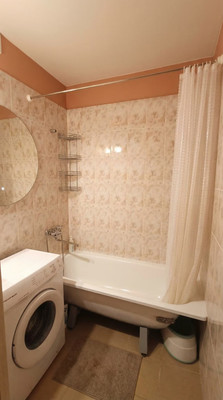 Продам двухкомнатную (2-комн.) квартиру, Георгия Величко ул, 15, Ханты-Мансийск г