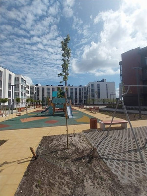 Продам двухкомнатную (2-комн.) квартиру, Таганрогская ул, 5к1, Калининград г