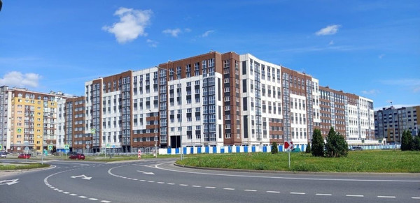 Продам двухкомнатную (2-комн.) квартиру, Елизаветинская ул, 1кБ, Калининград г