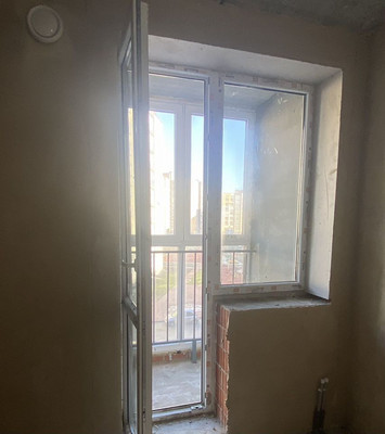 Продам двухкомнатную (2-комн.) квартиру, Елизаветинская ул, 1кБ, Калининград г