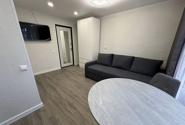 Продам однокомнатную (1-комн.) квартиру, Красная ул, 119, Калининград г