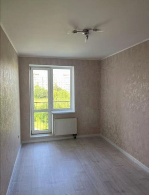 Продам трехкомнатную (3-комн.) квартиру, Печатная ул, 47, Калининград г