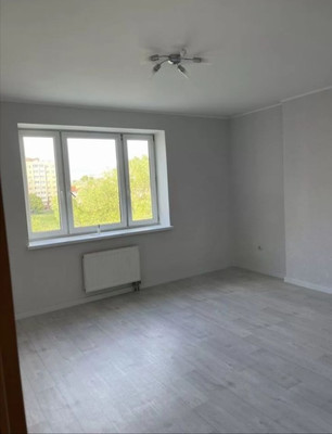 Продам трехкомнатную (3-комн.) квартиру, Печатная ул, 47, Калининград г