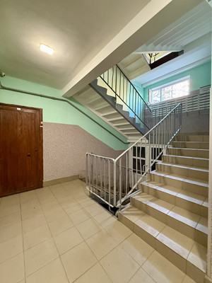 Продам трехкомнатную (3-комн.) квартиру, Солидарности пр-кт, 15Лк1, Санкт-Петербург г