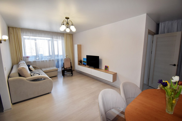 Продам трехкомнатную (3-комн.) квартиру, Надежды Сусловой ул, 11к2, Нижний Новгород г