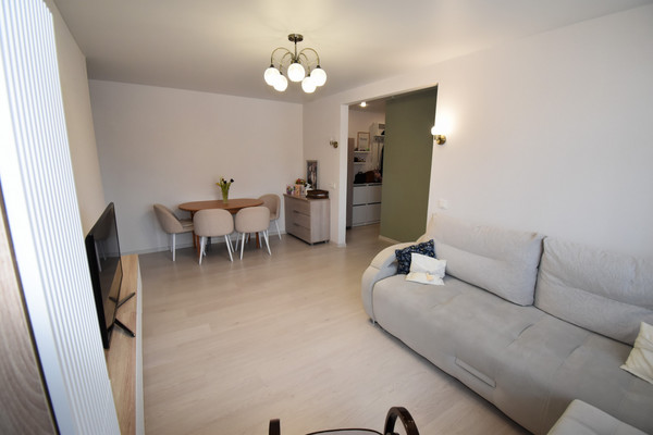 Продам трехкомнатную (3-комн.) квартиру, Надежды Сусловой ул, 11к2, Нижний Новгород г