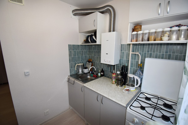 Продам трехкомнатную (3-комн.) квартиру, Надежды Сусловой ул, 11к2, Нижний Новгород г