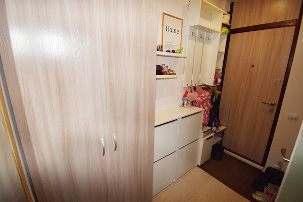 Продам трехкомнатную (3-комн.) квартиру, Надежды Сусловой ул, 11к2, Нижний Новгород г