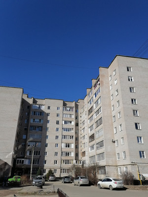 Продам трехкомнатную (3-комн.) квартиру, Большая Московская ул, 110/2, Великий Новгород г