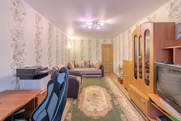 Продам двухкомнатную (2-комн.) квартиру, Пушанина ул, 12, Пенза г