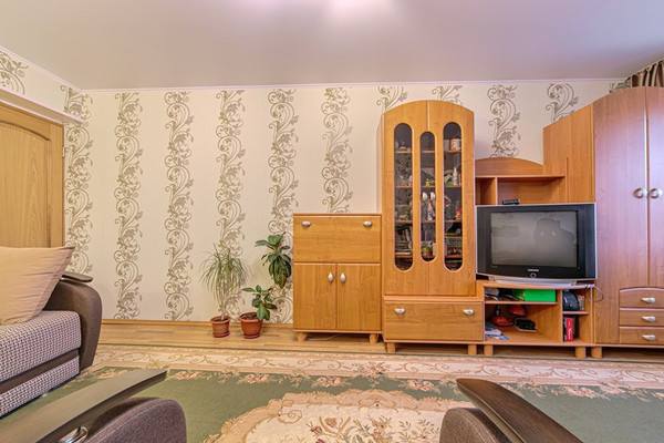 Продам двухкомнатную (2-комн.) квартиру, Пушанина ул, 12, Пенза г