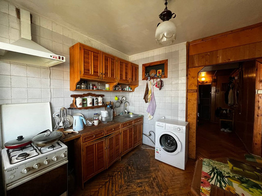 Продам однокомнатную (1-комн.) квартиру, Тургенева ул, 17, Симферополь г