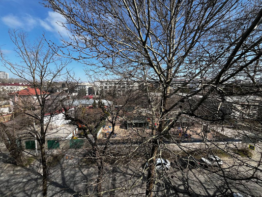 Продам однокомнатную (1-комн.) квартиру, Тургенева ул, 17, Симферополь г