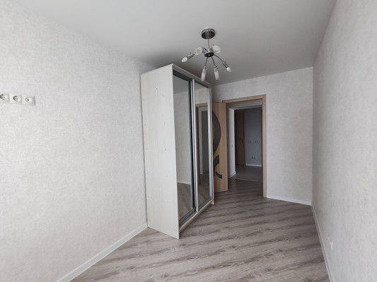 Продам двухкомнатную (2-комн.) квартиру, Ивановская ул, 152, Пенза г